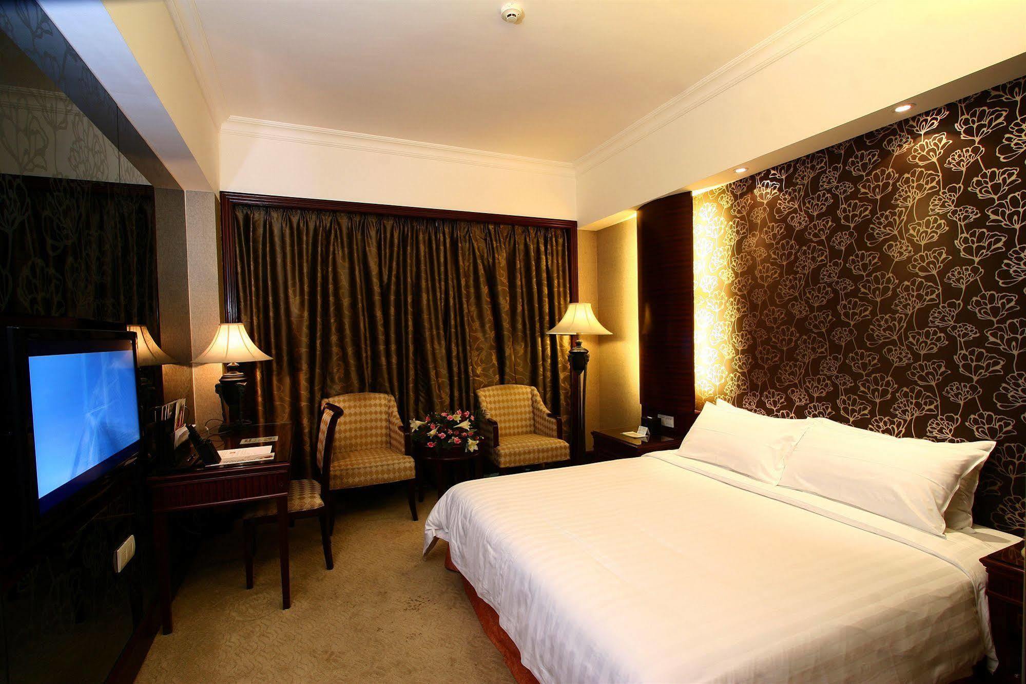 Grand Palace Hotel - Grand Hotel Management Group Guangzhou Exterior photo