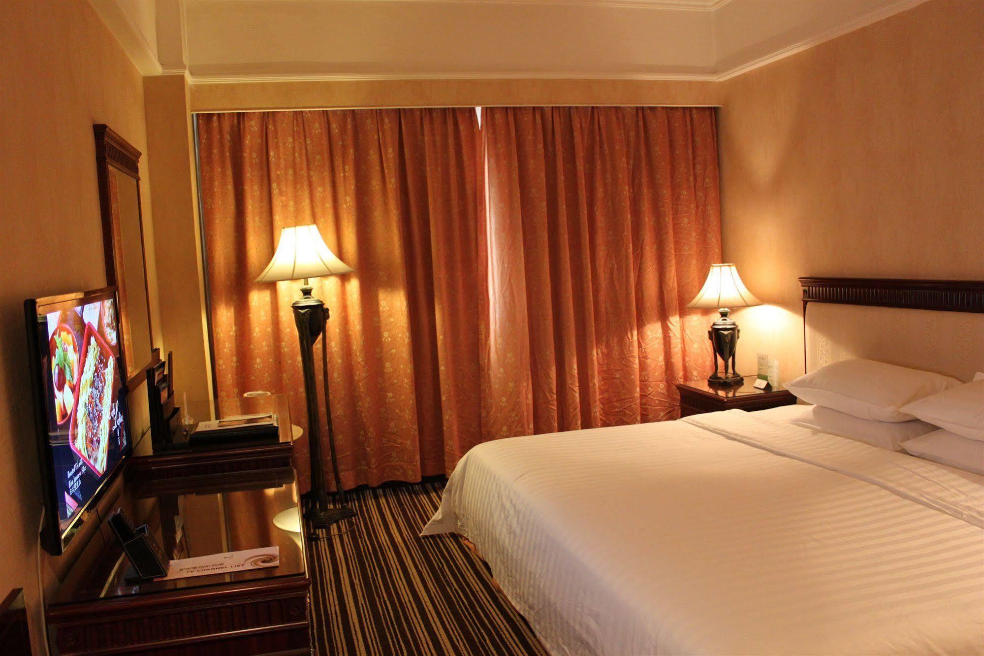 Grand Palace Hotel - Grand Hotel Management Group Guangzhou Exterior photo